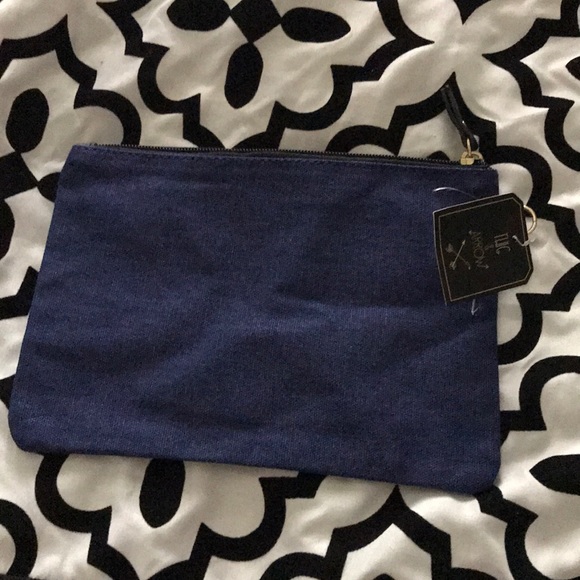 Clutch Pouch - Picture 3 of 3